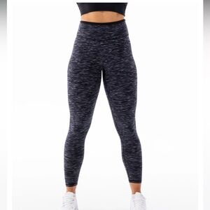 P’tula Halo Legging 25” (Black)